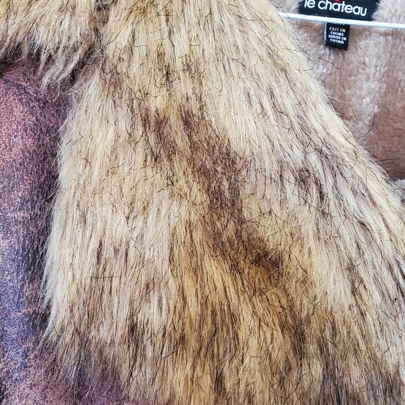 Le Chateau False Suede XXS Belted Coat Faux Fur Collar and Lining - Picture 5 of 16